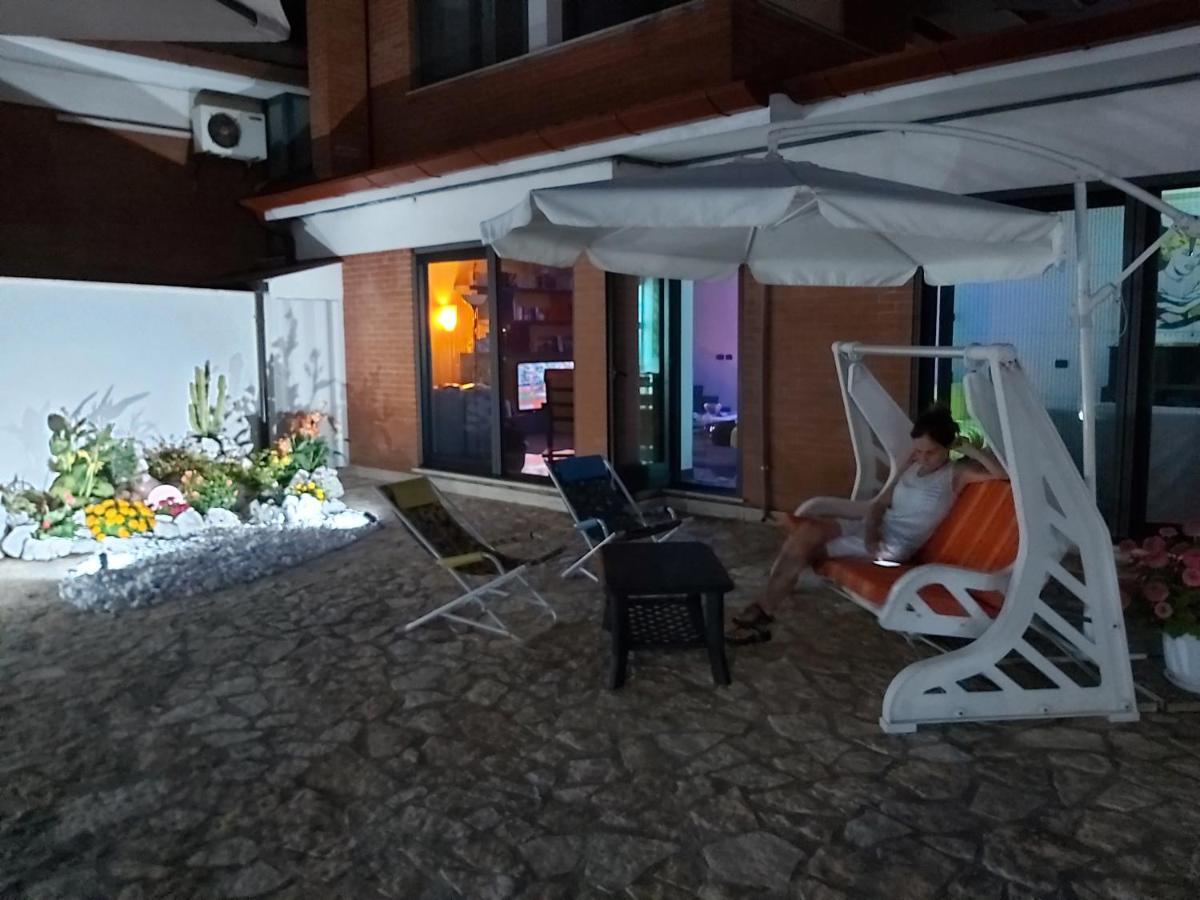 Green House تيراتشينا المظهر الخارجي الصورة